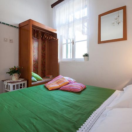 Holiday Home Capitain'S House Podgora Kültér fotó