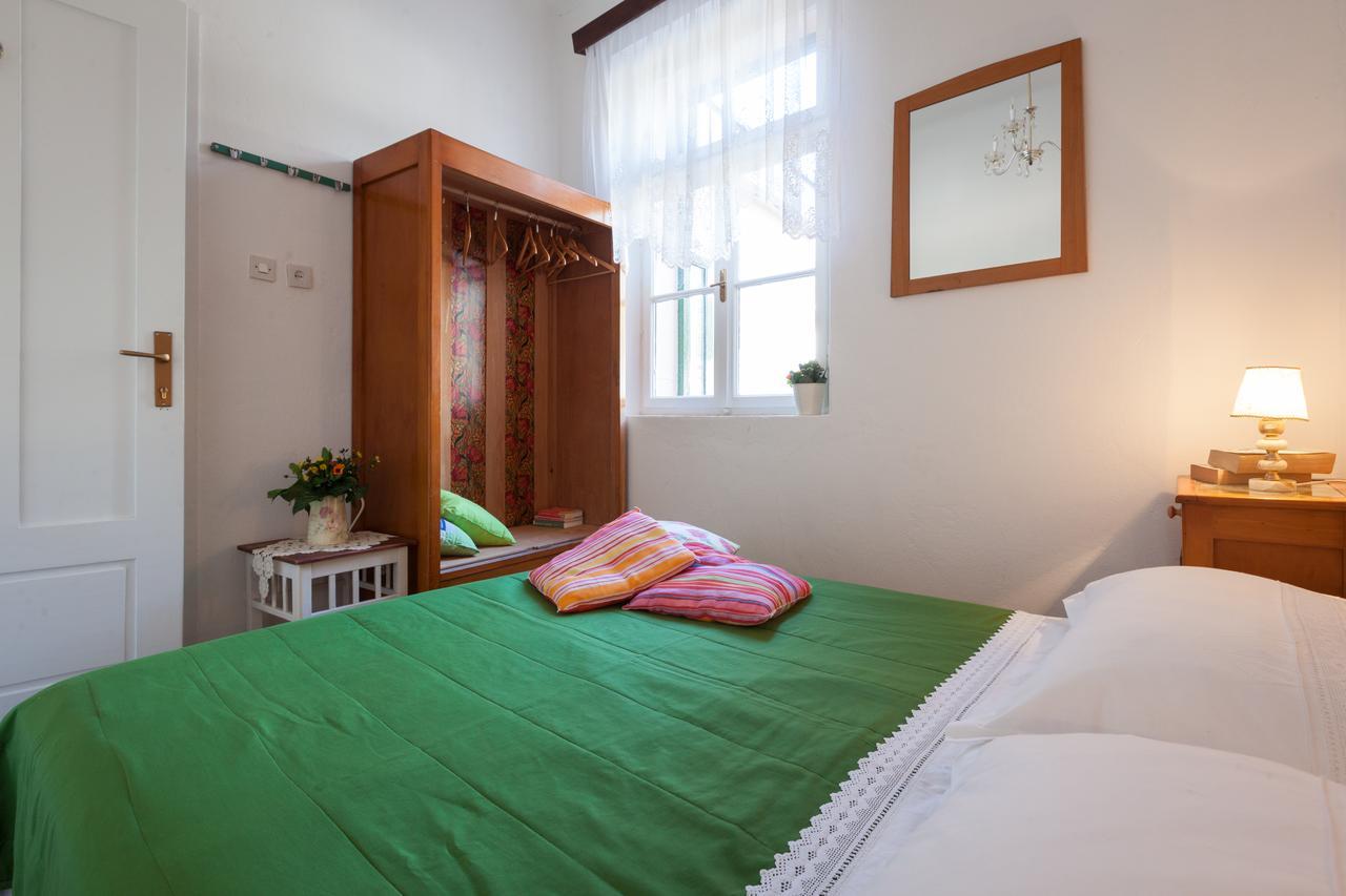 Holiday Home Capitain'S House Podgora Kültér fotó